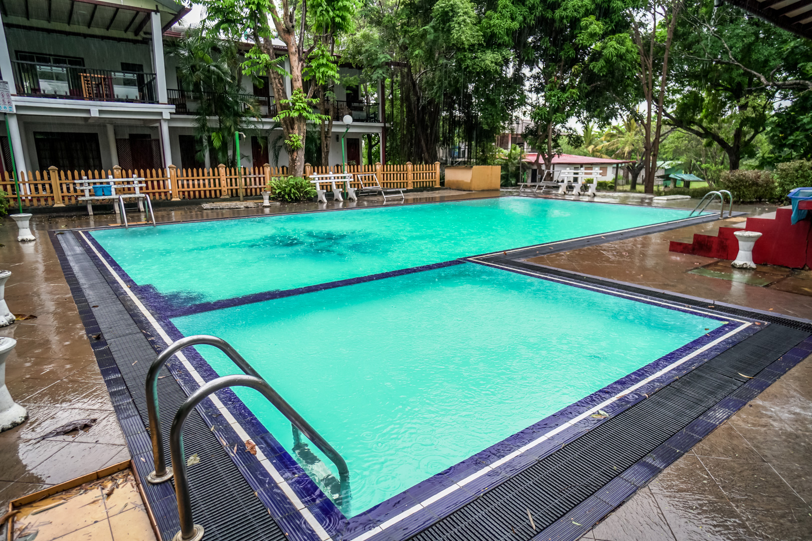 Opening Ceremony - Guests Exploring